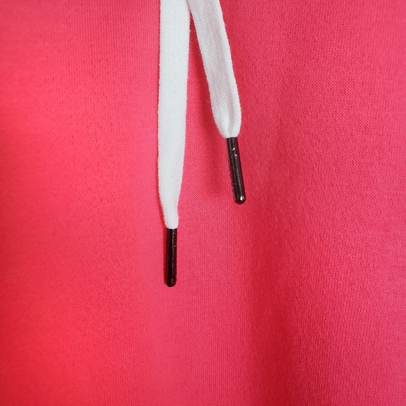 NWOT TOMMY JEANS Bright Pink Cropped Logoed Hooded Sweatshirt Size: Large - Picture 3 of 5